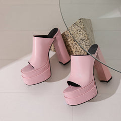 Cora Plateau-Pantoletten mit Peep-Toe und hohem Absatz in Schwarz