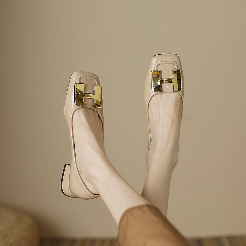 Ballerinas Dylan mit niedrigem Absatz und Metall