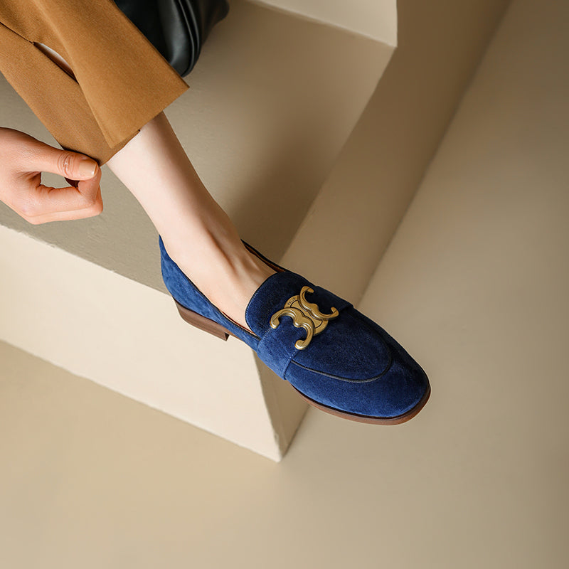 Cataleya Damen-Loafer aus Wildleder mit Kette